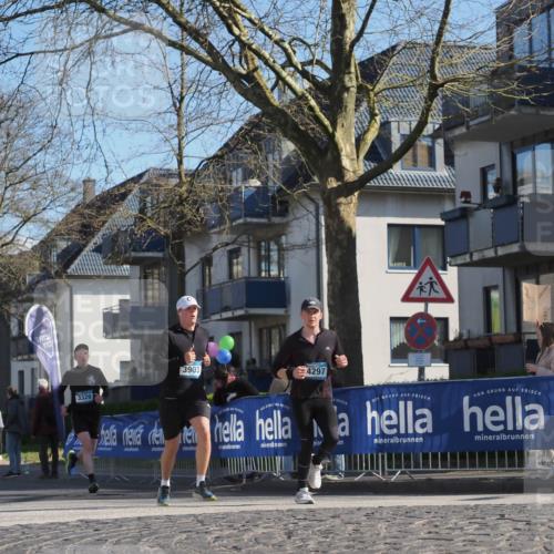 06.04.2025 - 44. Internationalen Wilhelmsburger Insellauf Luisa Fischer http://msf.ph/oto/7575284 06.04.2025 10:42:24 Ziel 3320, 3903, 4297 meine-sportfotos.de