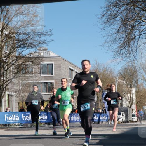 06.04.2025 - 44. Internationalen Wilhelmsburger Insellauf A. Gomolzig http://msf.ph/oto/7575327 06.04.2025 10:38:08 Ziel 3295, 3654, 3840, 3921, 4278, 4279, 4290, 4365 meine-sportfotos.de