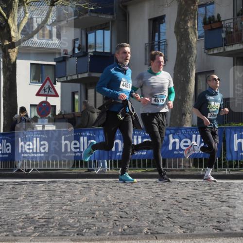 06.04.2025 - 44. Internationalen Wilhelmsburger Insellauf Luisa Fischer http://msf.ph/oto/7575548 06.04.2025 10:37:41 Ziel 4451, 61, 4579, 3496 meine-sportfotos.de