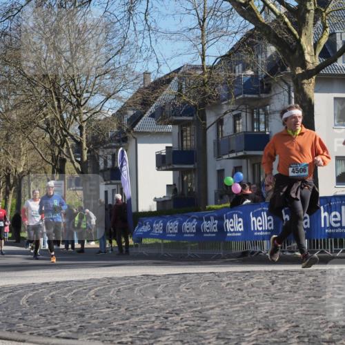 06.04.2025 - 44. Internationalen Wilhelmsburger Insellauf Luisa Fischer http://msf.ph/oto/7575658 06.04.2025 10:42:39 Ziel 4487, 4185, 4506 meine-sportfotos.de