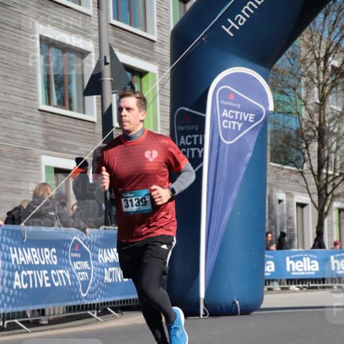 06.04.2025 - 44. Internationalen Wilhelmsburger Insellauf A. Gomolzig http://msf.ph/oto/7575804 06.04.2025 10:36:30 Ziel 3139, 4077 meine-sportfotos.de