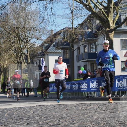 06.04.2025 - 44. Internationalen Wilhelmsburger Insellauf Luisa Fischer http://msf.ph/oto/7575826 06.04.2025 10:42:42 Ziel 487, 185, 3924, 4002, 4399 meine-sportfotos.de