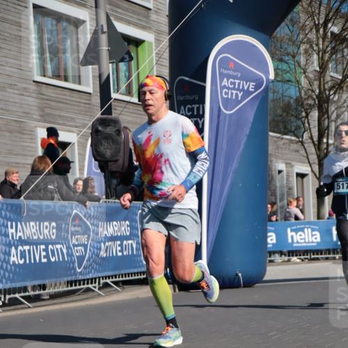 06.04.2025 - 44. Internationalen Wilhelmsburger Insellauf A. Gomolzig http://msf.ph/oto/7575847 06.04.2025 10:36:22 Ziel 3952, 4129, 5178 meine-sportfotos.de