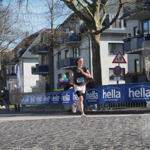 06.04.2025 - 44. Internationalen Wilhelmsburger Insellauf Luisa Fischer http://msf.ph/oto/7575971 06.04.2025 10:42:48 Ziel 3324 meine-sportfotos.de