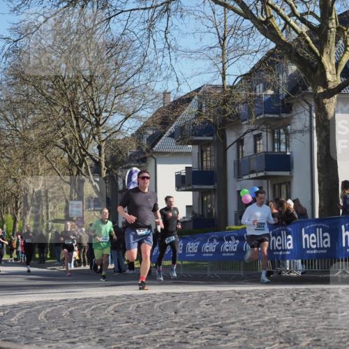 06.04.2025 - 44. Internationalen Wilhelmsburger Insellauf Luisa Fischer http://msf.ph/oto/7576066 06.04.2025 10:37:57 Ziel 4271, 3840, 430, 3921, 3654 meine-sportfotos.de