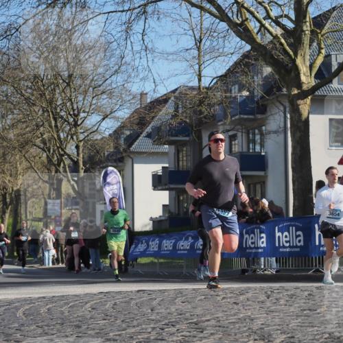 06.04.2025 - 44. Internationalen Wilhelmsburger Insellauf Luisa Fischer http://msf.ph/oto/7576087 06.04.2025 10:37:58 Ziel 3, 13, 3840, 3654 meine-sportfotos.de