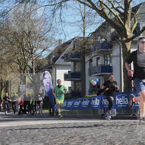 06.04.2025 - 44. Internationalen Wilhelmsburger Insellauf Luisa Fischer http://msf.ph/oto/7576141 06.04.2025 10:37:59 Ziel 4278, 4279, 4290, 3840 meine-sportfotos.de