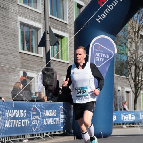 06.04.2025 - 44. Internationalen Wilhelmsburger Insellauf A. Gomolzig http://msf.ph/oto/7576202 06.04.2025 10:35:12 Ziel 3118, 3463, 3806, 5029 meine-sportfotos.de