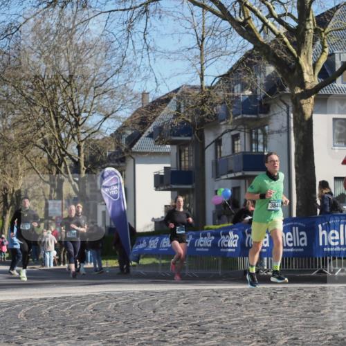 06.04.2025 - 44. Internationalen Wilhelmsburger Insellauf Luisa Fischer http://msf.ph/oto/7576282 06.04.2025 10:38:00 Ziel 4278, 4279, 4290, 3840 meine-sportfotos.de