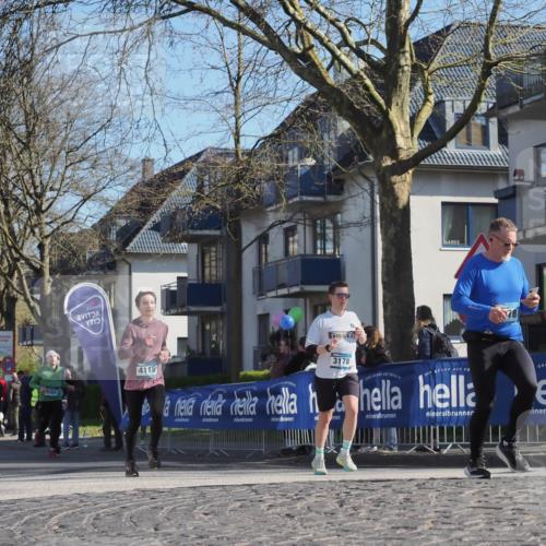 06.04.2025 - 44. Internationalen Wilhelmsburger Insellauf Luisa Fischer http://msf.ph/oto/7576534 06.04.2025 10:38:16 Ziel 3369, 78, 4118, 3178 meine-sportfotos.de