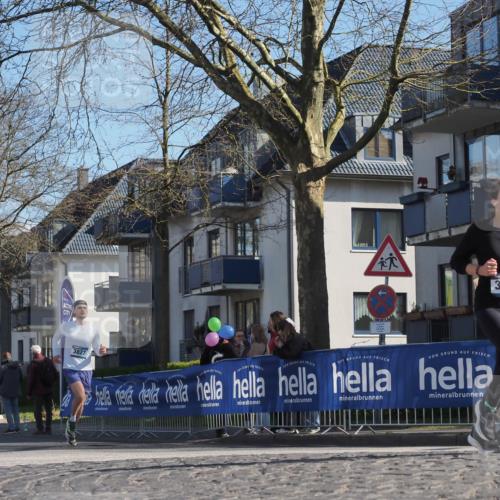 06.04.2025 - 44. Internationalen Wilhelmsburger Insellauf Luisa Fischer http://msf.ph/oto/7576974 06.04.2025 10:43:15 Ziel 3158, 3827 meine-sportfotos.de