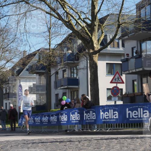 06.04.2025 - 44. Internationalen Wilhelmsburger Insellauf Luisa Fischer http://msf.ph/oto/7576984 06.04.2025 10:43:15 Ziel 3827, 3158 meine-sportfotos.de