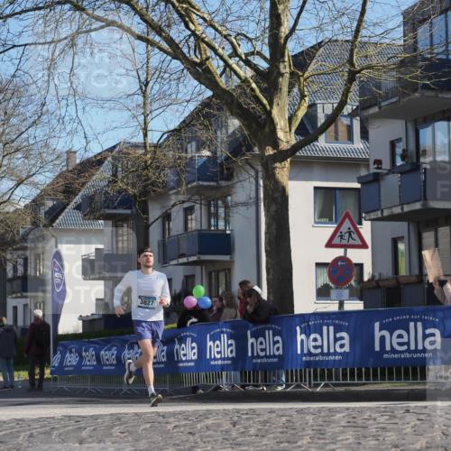 06.04.2025 - 44. Internationalen Wilhelmsburger Insellauf Luisa Fischer http://msf.ph/oto/7577049 06.04.2025 10:43:16 Ziel 3827 meine-sportfotos.de