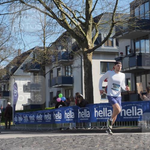 06.04.2025 - 44. Internationalen Wilhelmsburger Insellauf Luisa Fischer http://msf.ph/oto/7577105 06.04.2025 10:43:17 Ziel 3827 meine-sportfotos.de