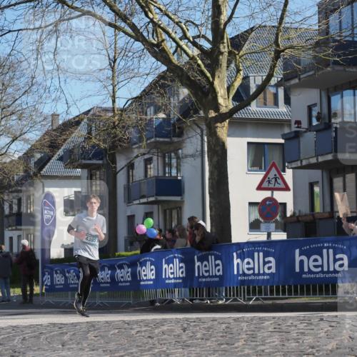 06.04.2025 - 44. Internationalen Wilhelmsburger Insellauf Luisa Fischer http://msf.ph/oto/7577115 06.04.2025 10:43:18 Ziel 4395 meine-sportfotos.de