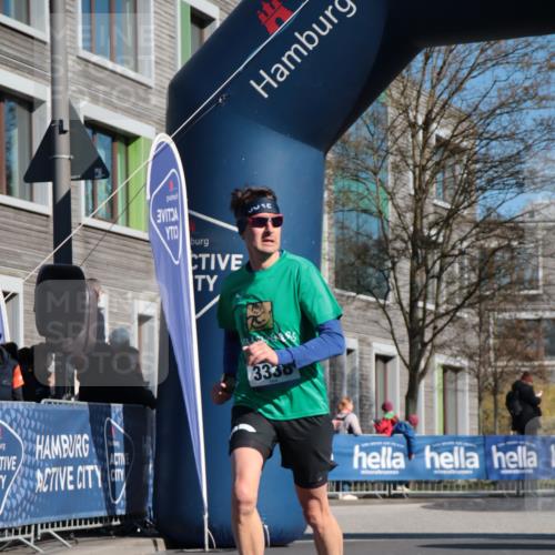 06.04.2025 - 44. Internationalen Wilhelmsburger Insellauf A. Gomolzig http://msf.ph/oto/7577193 06.04.2025 10:31:38 Ziel 3019, 3338 meine-sportfotos.de
