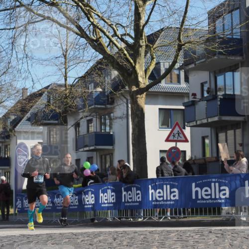 06.04.2025 - 44. Internationalen Wilhelmsburger Insellauf Luisa Fischer http://msf.ph/oto/7577267 06.04.2025 10:43:22 Ziel 3924, 3821 meine-sportfotos.de