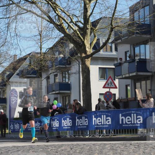 06.04.2025 - 44. Internationalen Wilhelmsburger Insellauf Luisa Fischer http://msf.ph/oto/7577276 06.04.2025 10:43:22 Ziel 3924, 3821 meine-sportfotos.de