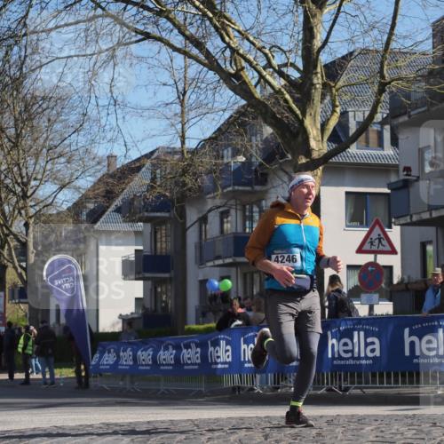 06.04.2025 - 44. Internationalen Wilhelmsburger Insellauf Luisa Fischer http://msf.ph/oto/7577567 06.04.2025 10:38:42 Ziel 4246 meine-sportfotos.de