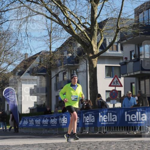 06.04.2025 - 44. Internationalen Wilhelmsburger Insellauf Luisa Fischer http://msf.ph/oto/7577824 06.04.2025 10:38:50 Ziel 3346, 3995 meine-sportfotos.de