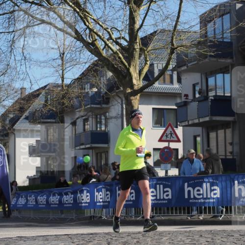 06.04.2025 - 44. Internationalen Wilhelmsburger Insellauf Luisa Fischer http://msf.ph/oto/7577855 06.04.2025 10:38:50 Ziel 3995 meine-sportfotos.de