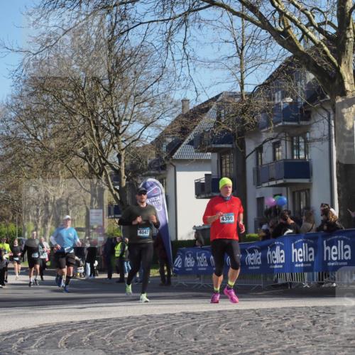 06.04.2025 - 44. Internationalen Wilhelmsburger Insellauf Luisa Fischer http://msf.ph/oto/7577996 06.04.2025 10:38:57 Ziel 3350, 4047, 4359 meine-sportfotos.de