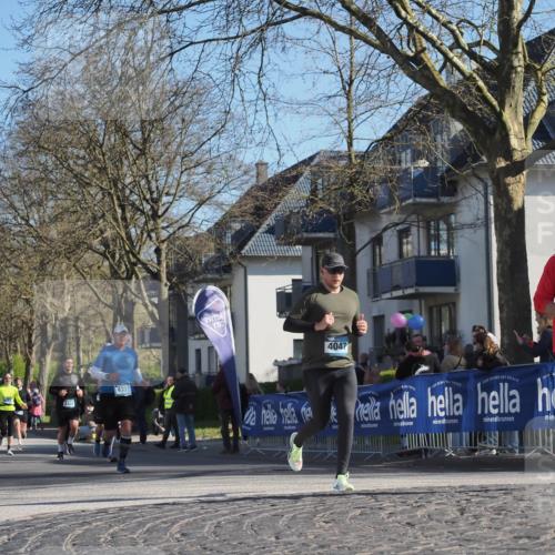 06.04.2025 - 44. Internationalen Wilhelmsburger Insellauf Luisa Fischer http://msf.ph/oto/7578108 06.04.2025 10:38:58 Ziel 4337, 1359, 4047 meine-sportfotos.de