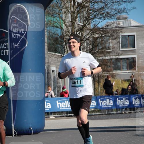 06.04.2025 - 44. Internationalen Wilhelmsburger Insellauf A. Gomolzig http://msf.ph/oto/7578144 06.04.2025 10:29:13 Ziel 3284, 3443, 3611, 5021 meine-sportfotos.de
