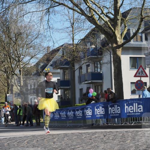 06.04.2025 - 44. Internationalen Wilhelmsburger Insellauf Luisa Fischer http://msf.ph/oto/7578505 06.04.2025 10:43:49 Ziel 4222 meine-sportfotos.de