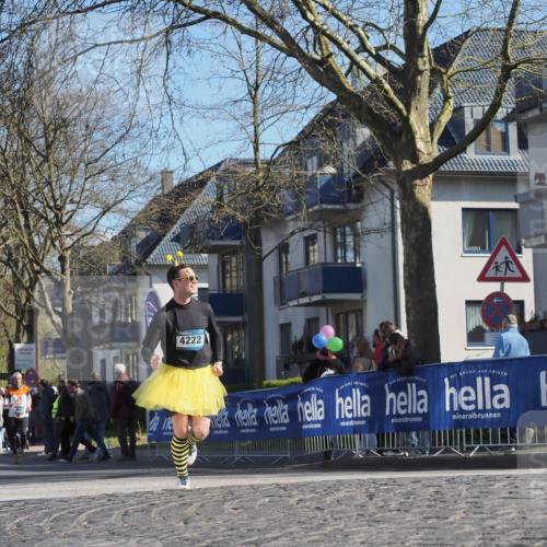 06.04.2025 - 44. Internationalen Wilhelmsburger Insellauf Luisa Fischer http://msf.ph/oto/7578520 06.04.2025 10:43:49 Ziel 4222 meine-sportfotos.de