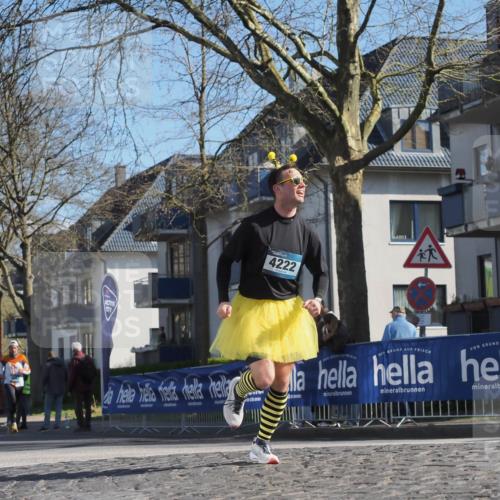 06.04.2025 - 44. Internationalen Wilhelmsburger Insellauf Luisa Fischer http://msf.ph/oto/7578586 06.04.2025 10:43:50 Ziel 4222 meine-sportfotos.de