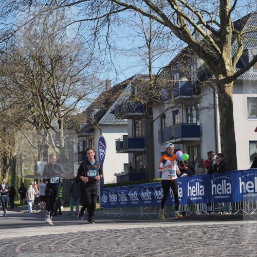 06.04.2025 - 44. Internationalen Wilhelmsburger Insellauf Luisa Fischer http://msf.ph/oto/7578669 06.04.2025 10:43:54 Ziel 3959, 3772, 4084 meine-sportfotos.de