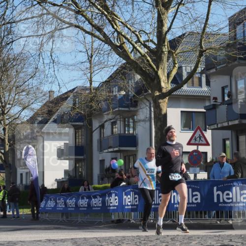 06.04.2025 - 44. Internationalen Wilhelmsburger Insellauf Luisa Fischer http://msf.ph/oto/7578746 06.04.2025 10:39:06 Ziel 3592, 4592, 4560, 3915, 253 meine-sportfotos.de