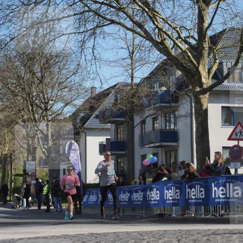 06.04.2025 - 44. Internationalen Wilhelmsburger Insellauf Luisa Fischer http://msf.ph/oto/7578816 06.04.2025 10:39:08 Ziel 4592, 3592 meine-sportfotos.de