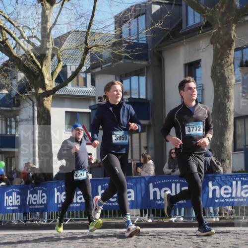 06.04.2025 - 44. Internationalen Wilhelmsburger Insellauf Luisa Fischer http://msf.ph/oto/7578833 06.04.2025 10:43:57 Ziel 3959, 3772, 4397, 4084 meine-sportfotos.de