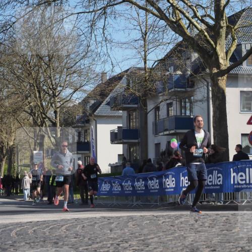 06.04.2025 - 44. Internationalen Wilhelmsburger Insellauf Luisa Fischer http://msf.ph/oto/7578849 06.04.2025 10:44:03 Ziel 3057, 4429, 5064, 3232 meine-sportfotos.de