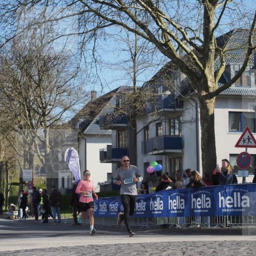 06.04.2025 - 44. Internationalen Wilhelmsburger Insellauf Luisa Fischer http://msf.ph/oto/7578850 06.04.2025 10:39:09 Ziel 4592 meine-sportfotos.de