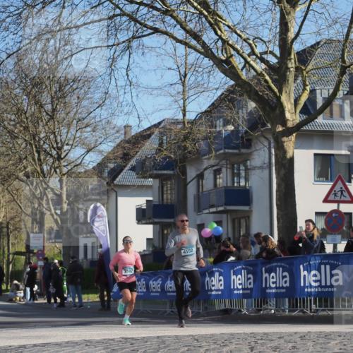 06.04.2025 - 44. Internationalen Wilhelmsburger Insellauf Luisa Fischer http://msf.ph/oto/7578860 06.04.2025 10:39:09 Ziel 4592, 3592 meine-sportfotos.de