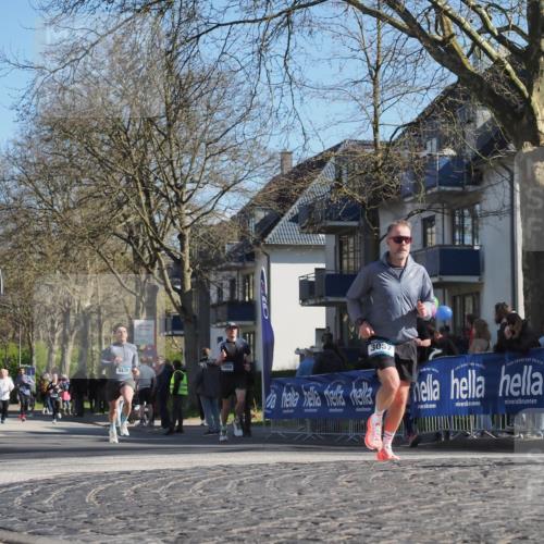 06.04.2025 - 44. Internationalen Wilhelmsburger Insellauf Luisa Fischer http://msf.ph/oto/7578959 06.04.2025 10:44:05 Ziel 4429, 3489, 3057 meine-sportfotos.de
