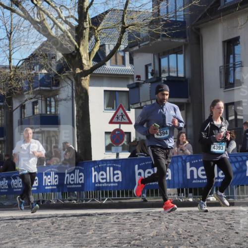 06.04.2025 - 44. Internationalen Wilhelmsburger Insellauf Luisa Fischer http://msf.ph/oto/7579178 06.04.2025 10:44:16 Ziel 405, 4394, 4393 meine-sportfotos.de