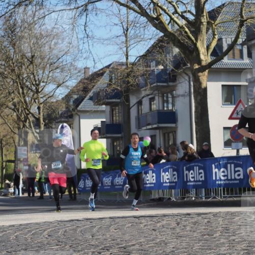 06.04.2025 - 44. Internationalen Wilhelmsburger Insellauf Luisa Fischer http://msf.ph/oto/7579301 06.04.2025 10:39:26 Ziel 3418, 3417, 3801, 3833 meine-sportfotos.de