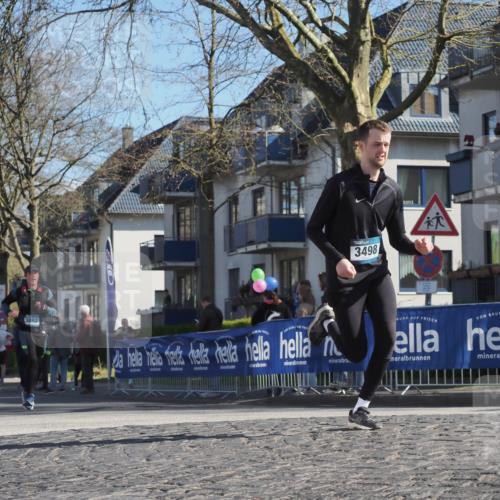 06.04.2025 - 44. Internationalen Wilhelmsburger Insellauf Luisa Fischer http://msf.ph/oto/7579640 06.04.2025 10:44:37 Ziel 3893, 3498 meine-sportfotos.de