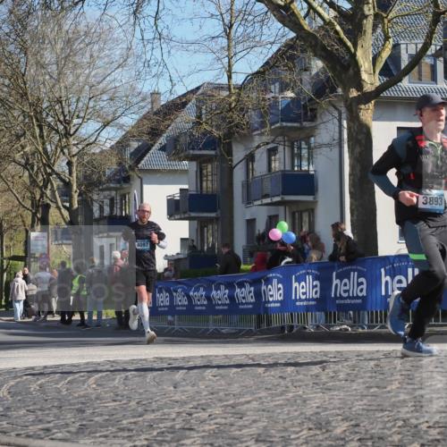 06.04.2025 - 44. Internationalen Wilhelmsburger Insellauf Luisa Fischer http://msf.ph/oto/7579732 06.04.2025 10:44:40 Ziel 4097, 3893 meine-sportfotos.de