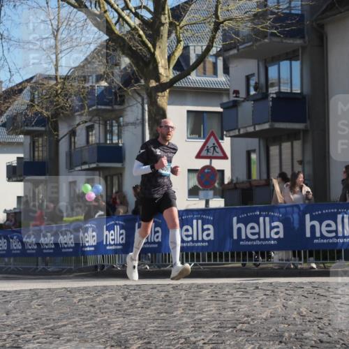 06.04.2025 - 44. Internationalen Wilhelmsburger Insellauf Luisa Fischer http://msf.ph/oto/7579804 06.04.2025 10:44:41 Ziel 4097 meine-sportfotos.de