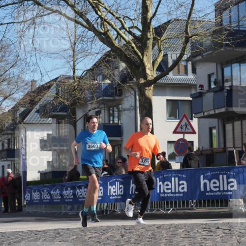 06.04.2025 - 44. Internationalen Wilhelmsburger Insellauf Luisa Fischer http://msf.ph/oto/7579949 06.04.2025 10:44:49 Ziel 3603, 3789 meine-sportfotos.de