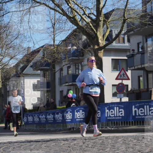 06.04.2025 - 44. Internationalen Wilhelmsburger Insellauf Luisa Fischer http://msf.ph/oto/7580013 06.04.2025 10:44:58 Ziel 4039, 4361 meine-sportfotos.de
