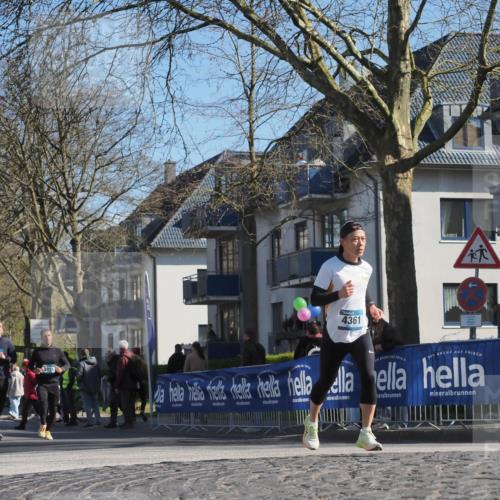 06.04.2025 - 44. Internationalen Wilhelmsburger Insellauf Luisa Fischer http://msf.ph/oto/7580105 06.04.2025 10:44:59 Ziel 39, 3991, 4361 meine-sportfotos.de