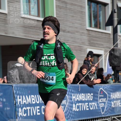 06.04.2025 - 44. Internationalen Wilhelmsburger Insellauf A. Gomolzig http://msf.ph/oto/7580109 06.04.2025 10:21:45 Ziel 4604 meine-sportfotos.de