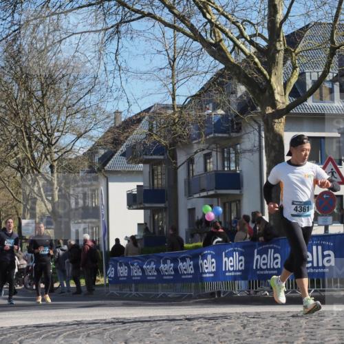 06.04.2025 - 44. Internationalen Wilhelmsburger Insellauf Luisa Fischer http://msf.ph/oto/7580125 06.04.2025 10:45:00 Ziel 3992, 991, 4361 meine-sportfotos.de