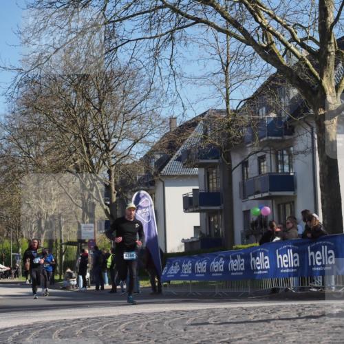 06.04.2025 - 44. Internationalen Wilhelmsburger Insellauf Luisa Fischer http://msf.ph/oto/7580182 06.04.2025 10:39:51 Ziel 4801, 4380 meine-sportfotos.de